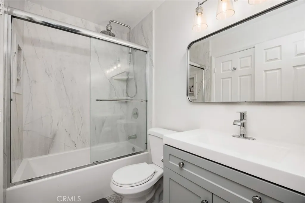 Photo #22: OC26009516 Listing: Photo #22