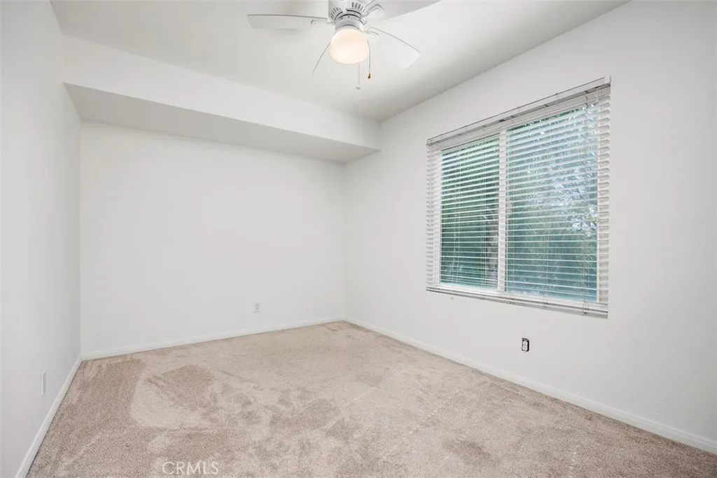 Photo #20: OC26009516 Listing: Photo #20