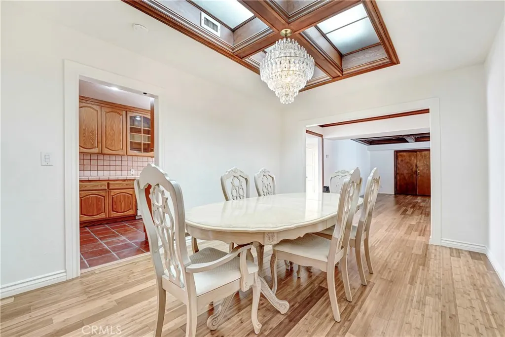 1009 Rimpau, Los Angeles, CA, 90019