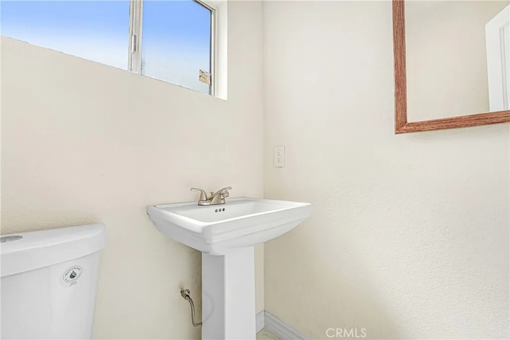 1009 Rimpau, Los Angeles, CA, 90019