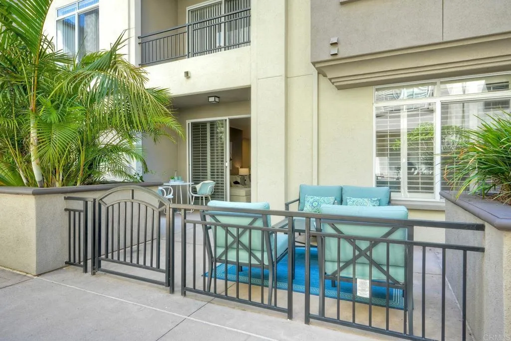 https://cdn.realtyfeed.com/cdn/127/306621525/5fc32d17d4915552879e9e0af3d9fe8b.webp