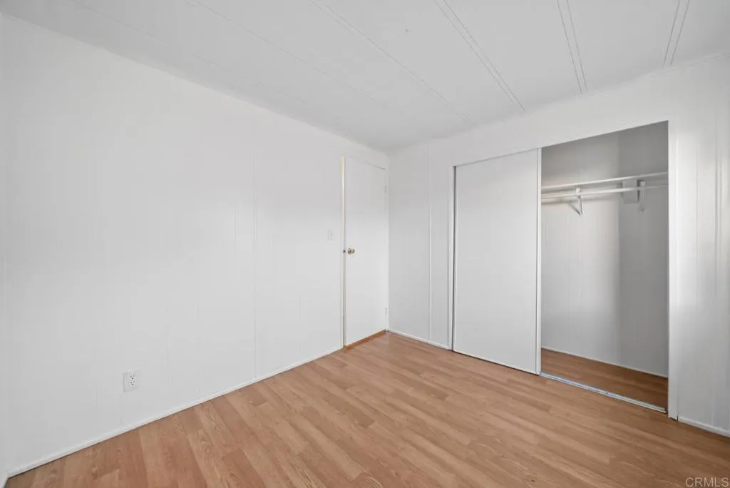 https://cdn.realtyfeed.com/cdn/127/306621589/3f64fe12ec8cbefa1803cb47f9aa1510.webp