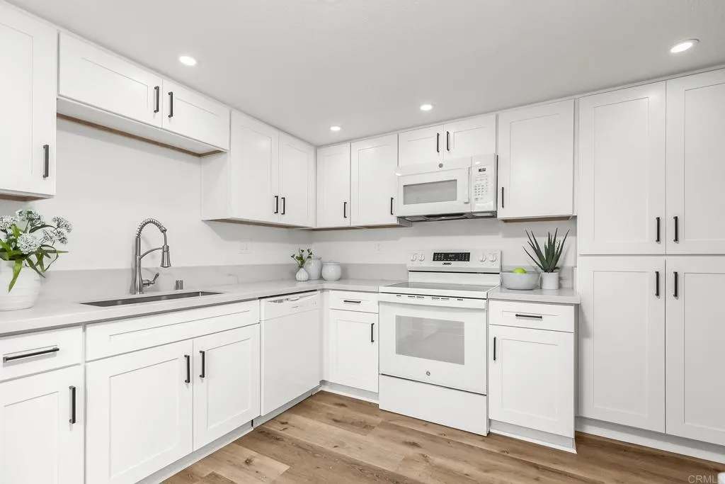 Photo #6: PTP2600448 Listing: Photo #6