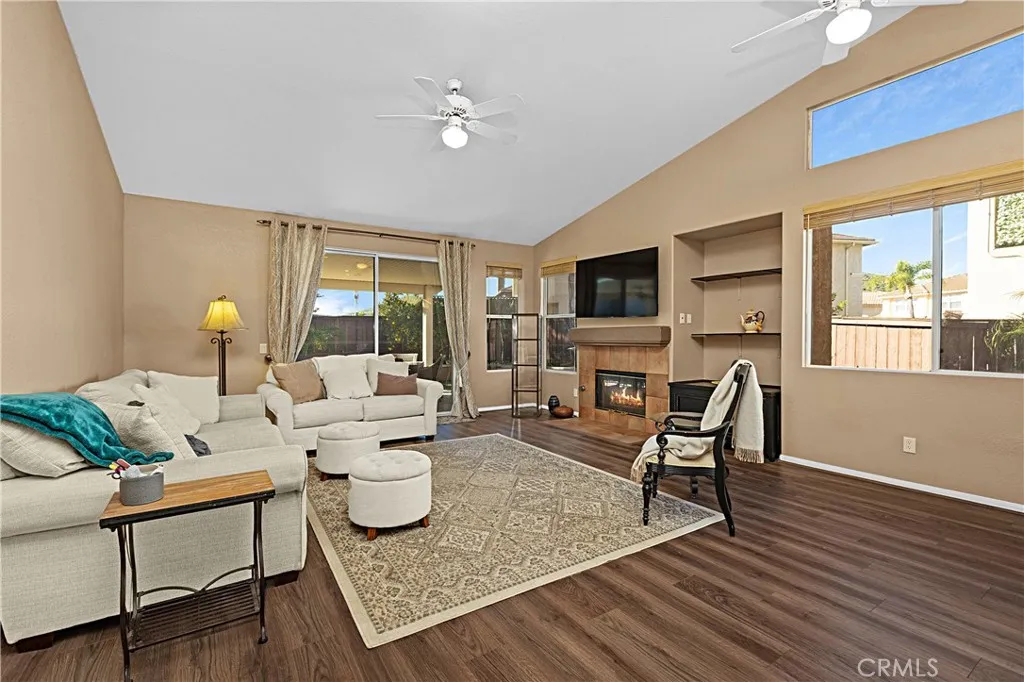 https://cdn.realtyfeed.com/cdn/127/306621609/0a9dd5a29548af380f3dbb032e496636.webp