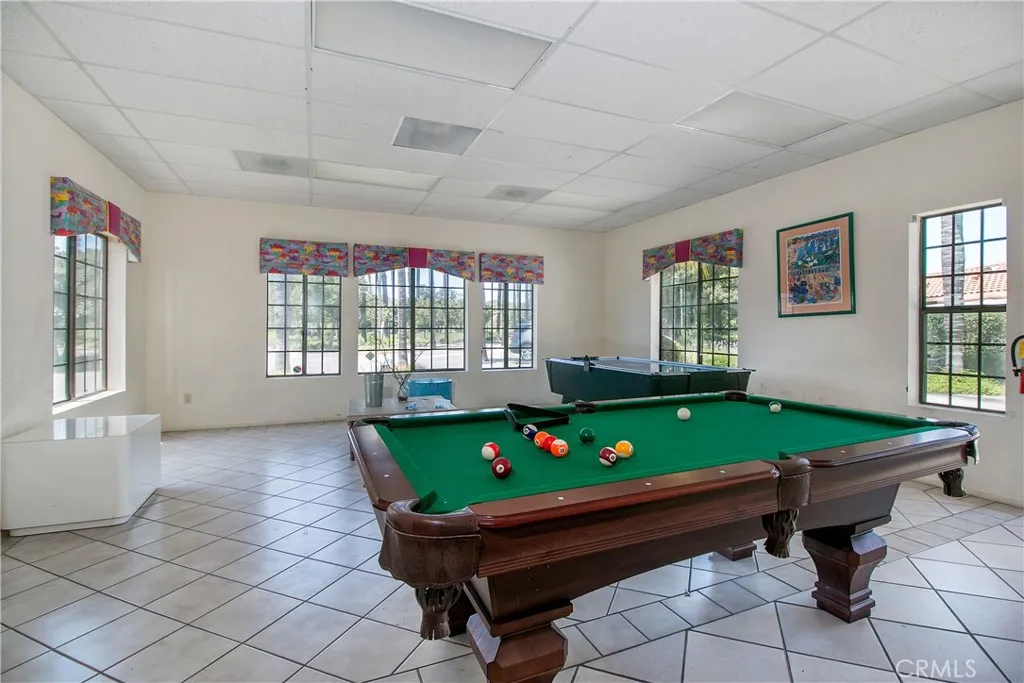 https://cdn.realtyfeed.com/cdn/127/306621609/24d4715a2f44854b88c557134cb1fb89.webp