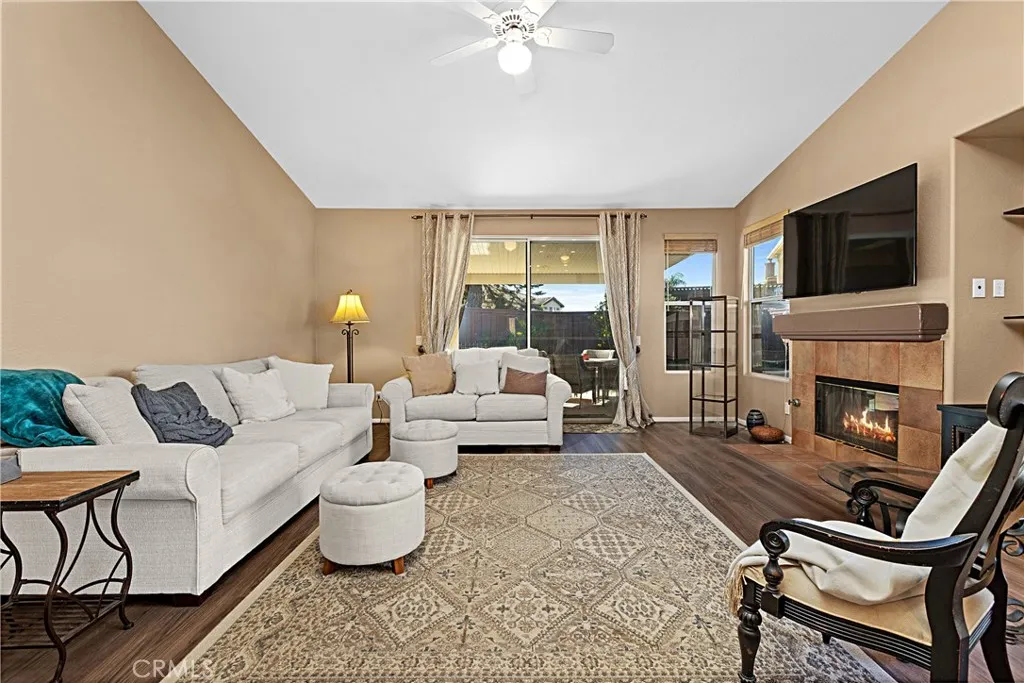 https://cdn.realtyfeed.com/cdn/127/306621609/525c885601b7b3c9d6b90c106275e66a.webp