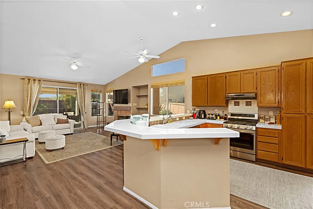 https://cdn.realtyfeed.com/cdn/127/306621609/821f3f7c505ac915d34035568696c536.webp