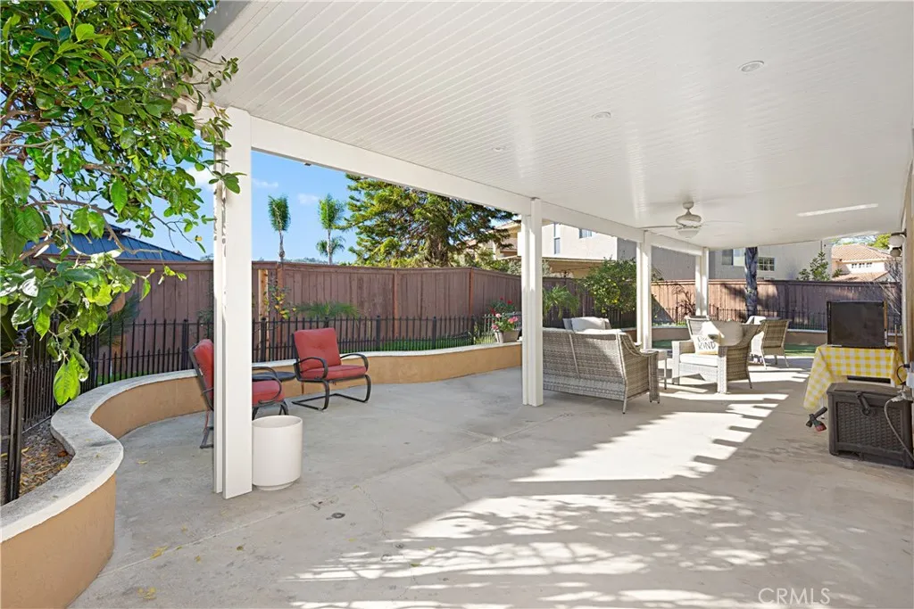 https://cdn.realtyfeed.com/cdn/127/306621609/bd168012760e7987246b4ac15a6c312c.webp