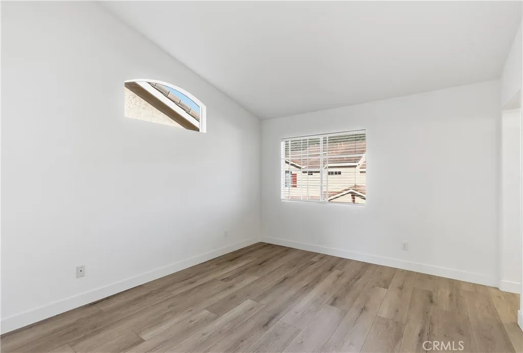 https://cdn.realtyfeed.com/cdn/127/306621620/308387ebd603902f1a3e66607c686517.webp