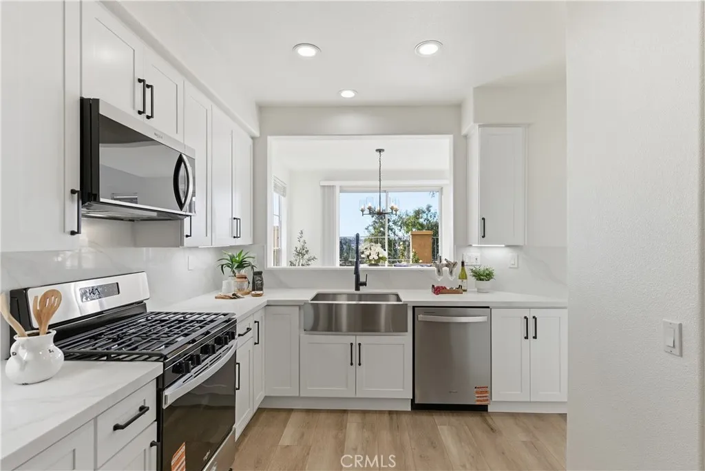 https://cdn.realtyfeed.com/cdn/127/306621620/55ba45661766b994570195cbb797a77d.webp