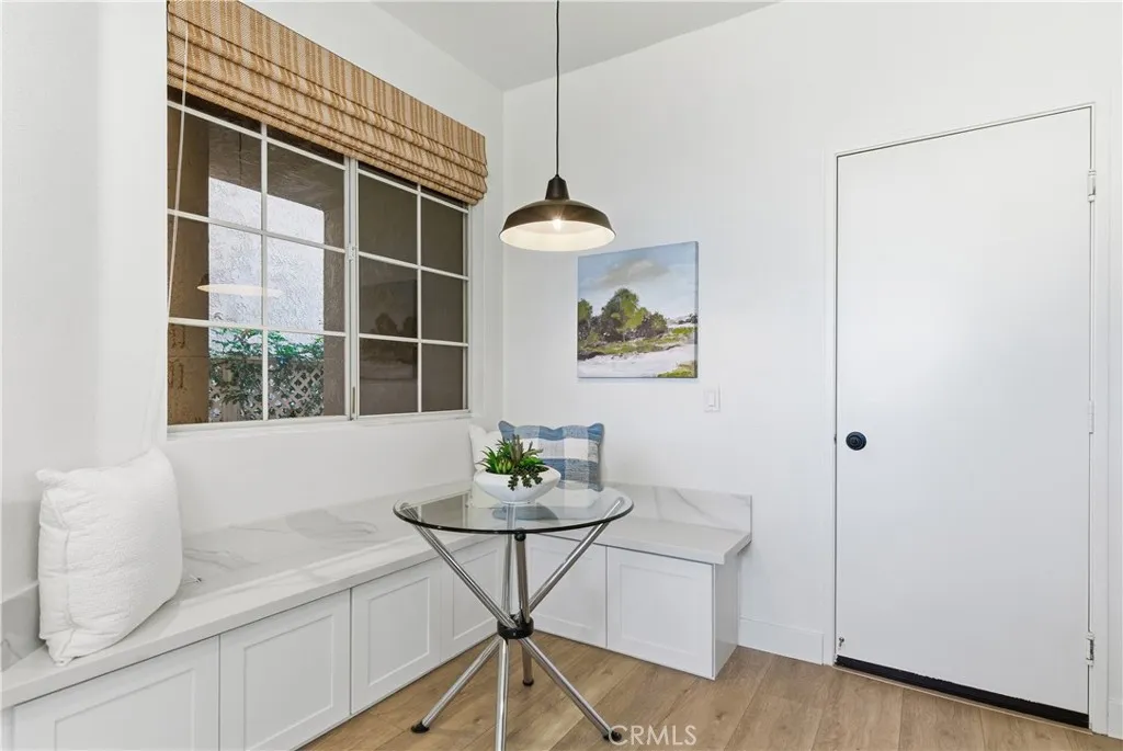 https://cdn.realtyfeed.com/cdn/127/306621620/78c95842a5506f4b8f87c092f50aaf74.webp