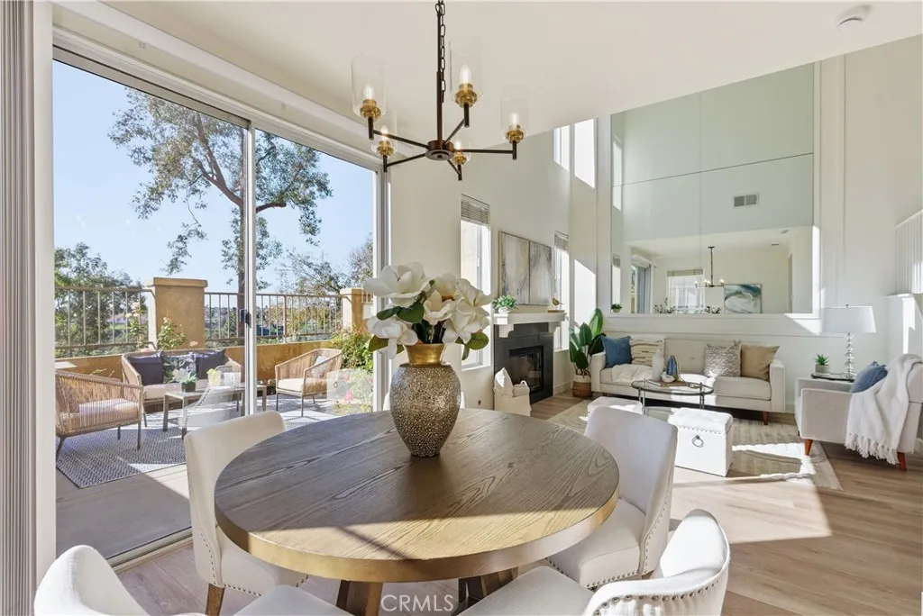 https://cdn.realtyfeed.com/cdn/127/306621620/9de6f59b17602c37929fec595194bd19.webp