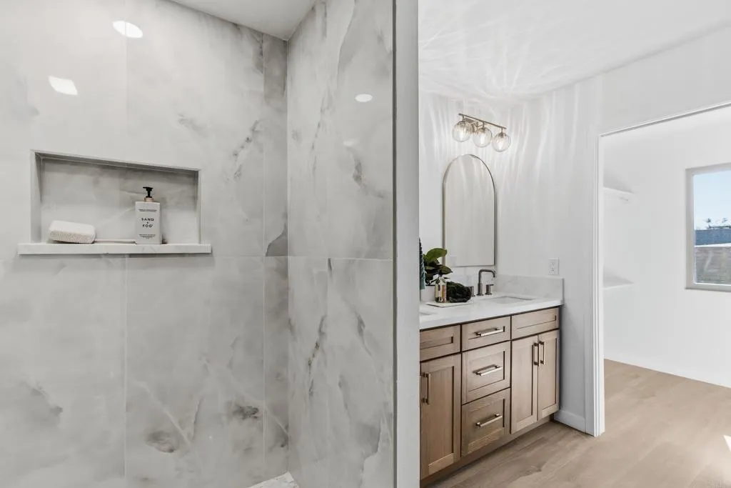 https://cdn.realtyfeed.com/cdn/127/306621634/8dd93fe8b191dcf629ad2aea178d9a32.webp