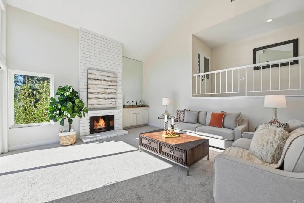 https://cdn.realtyfeed.com/cdn/127/306621636/e35ac0c435af380096817c49bdf4800d.webp