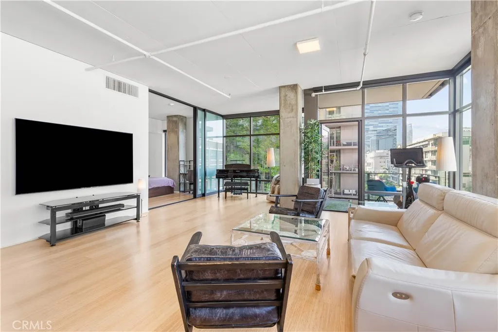 1111 S Grand Unit 609, Los Angeles, CA 90015 - Photo 5 of 27, Los Angeles, CA