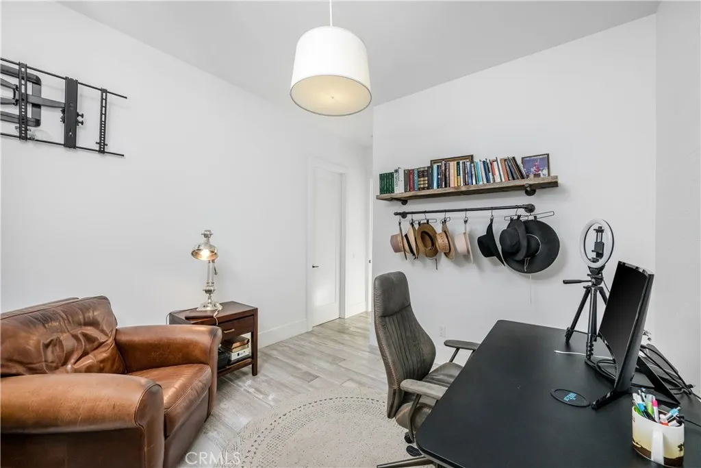 https://cdn.realtyfeed.com/cdn/127/306621678/4f2e99bd654138a6f77e92b7fc3ff86d.webp