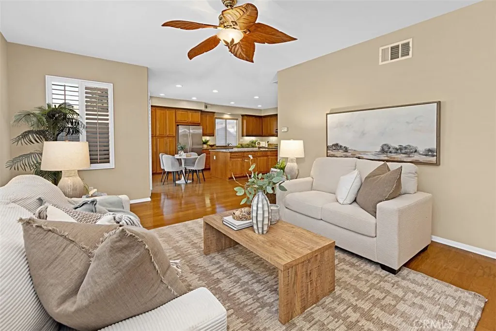 https://cdn.realtyfeed.com/cdn/127/306621682/39e743013f93886e3b2a0a52c34cbbd1.webp
