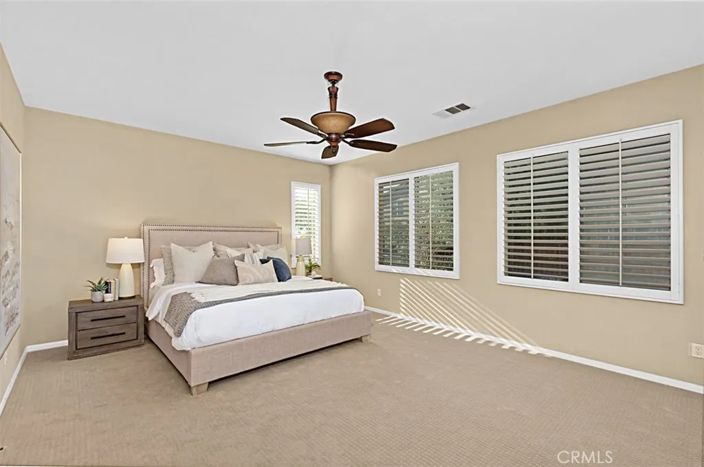 https://cdn.realtyfeed.com/cdn/127/306621682/8d383d703c78a6f6793842066731d743.webp
