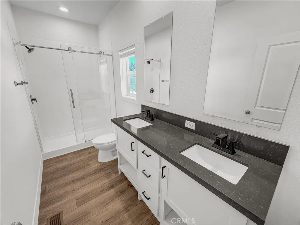 https://cdn.realtyfeed.com/cdn/127/306621730/3b26c608a5acf1bc6618bd5db9248367.webp