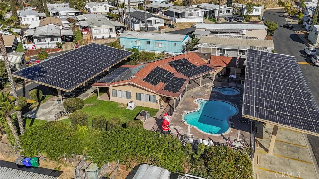https://cdn.realtyfeed.com/cdn/127/306621730/fb7072e2c6fa983292e42f924c1253f9.webp