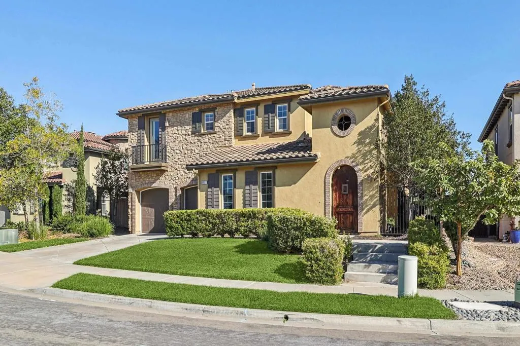 https://cdn.realtyfeed.com/cdn/127/306621734/a97064af8a47059be0e538b688bf0e72.webp
