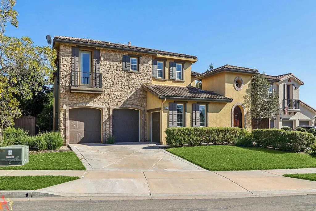 https://cdn.realtyfeed.com/cdn/127/306621734/b4d4399df284e466efa681cbbb889700.webp