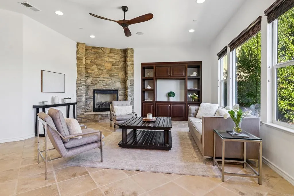 https://cdn.realtyfeed.com/cdn/127/306621734/e5bc14d75c01513a617a46a391000775.webp