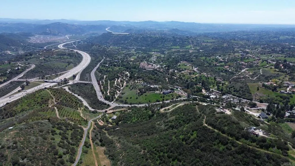 121 Avo, Fallbrook, CA 92028 - Photo 2 of 32, Fallbrook, CA