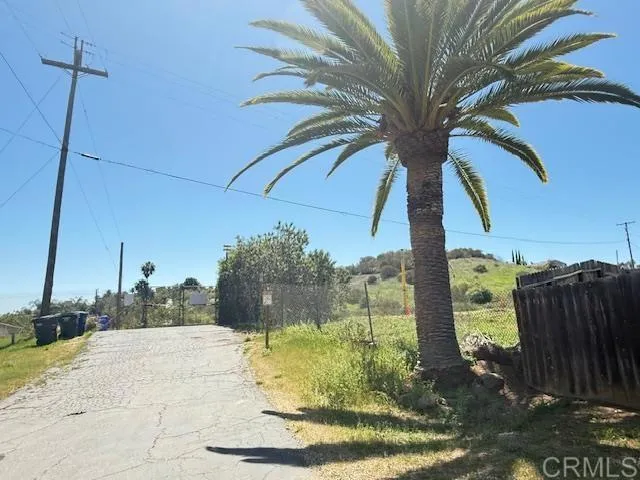 121 Avo, Fallbrook, CA 92028 - Photo 5 of 32, Fallbrook, CA