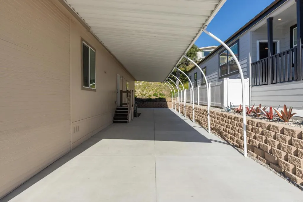 https://cdn.realtyfeed.com/cdn/127/306621788/71fe9e0e352c090b824cb14a02dce5a2.webp