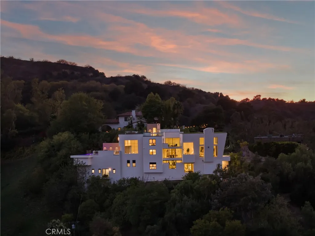 3205 Bayview Drive, Manhattan Beach, CA, 90266