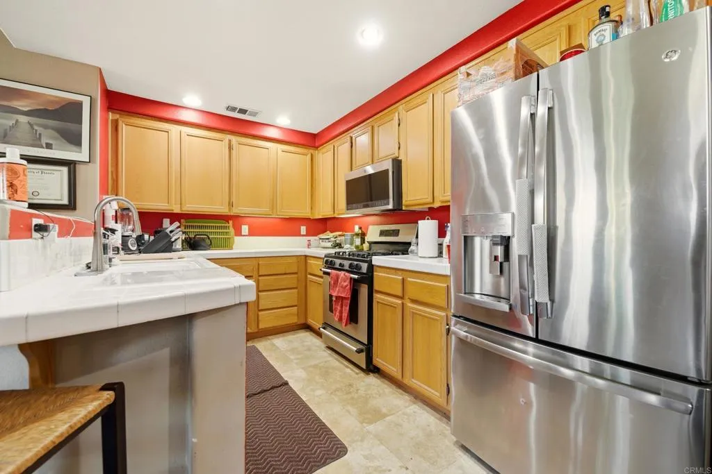 Photo #9: NDP2600527 Listing: Photo #9