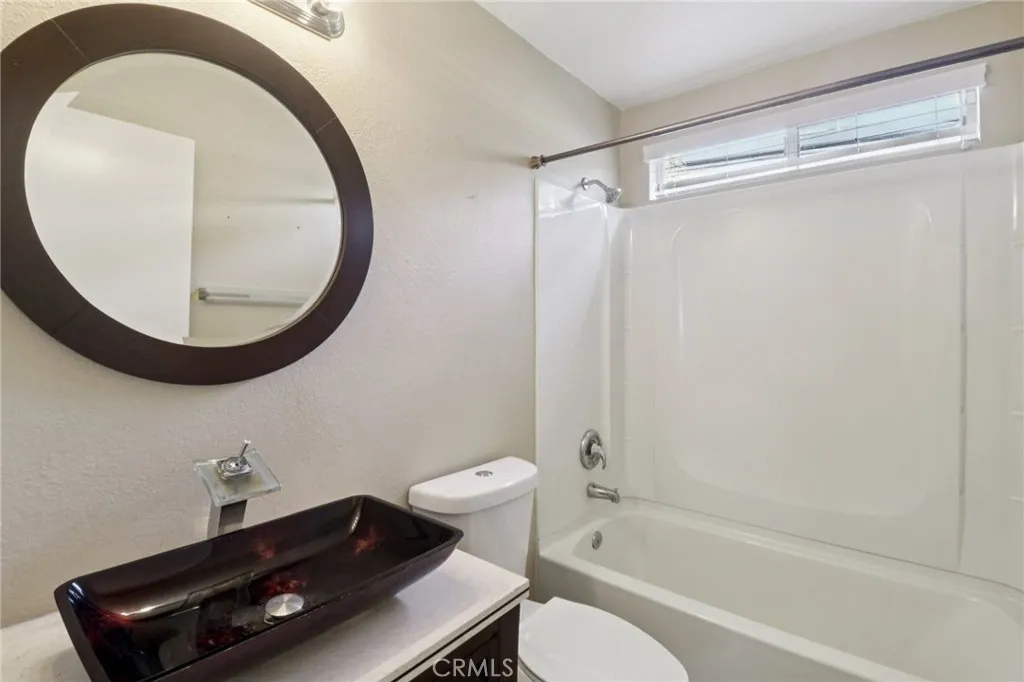 https://cdn.realtyfeed.com/cdn/127/306621830/316de0cdeead59aca766c28e167e0668.webp