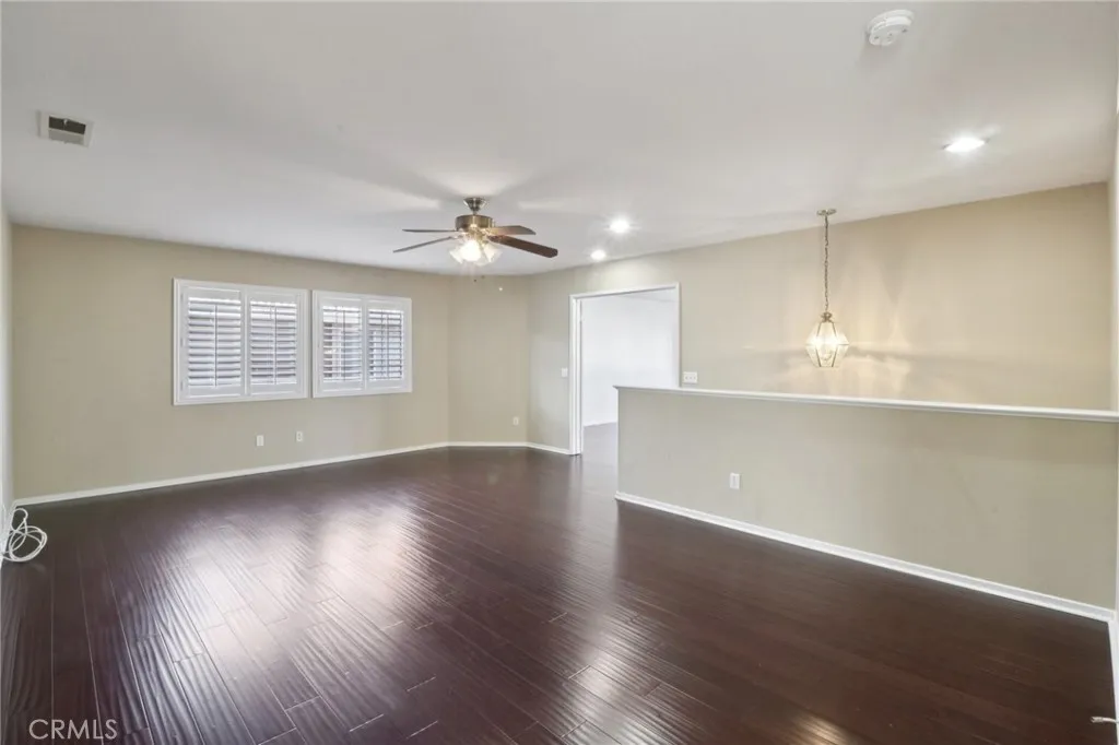 https://cdn.realtyfeed.com/cdn/127/306621830/fcc8c6c5558c229d1ef9539631025921.webp