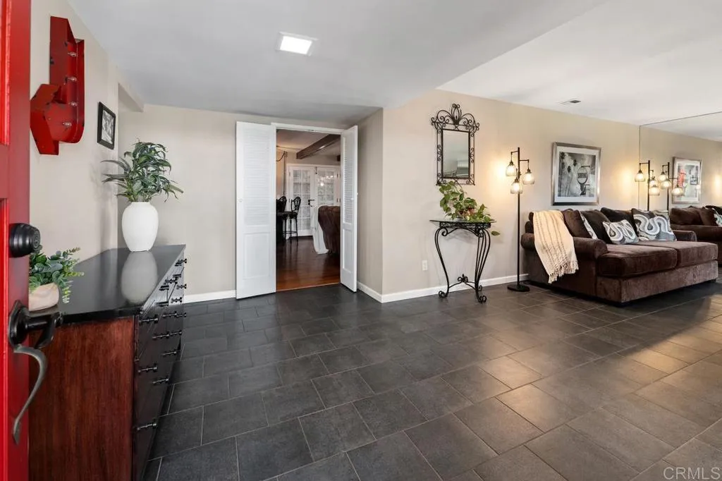 https://cdn.realtyfeed.com/cdn/127/306621888/13d5314fd5700880434eae1b69f91370.webp