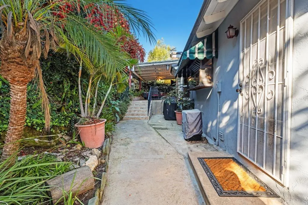 https://cdn.realtyfeed.com/cdn/127/306621888/510c85c71d942953d1a2b4cc8396806a.webp