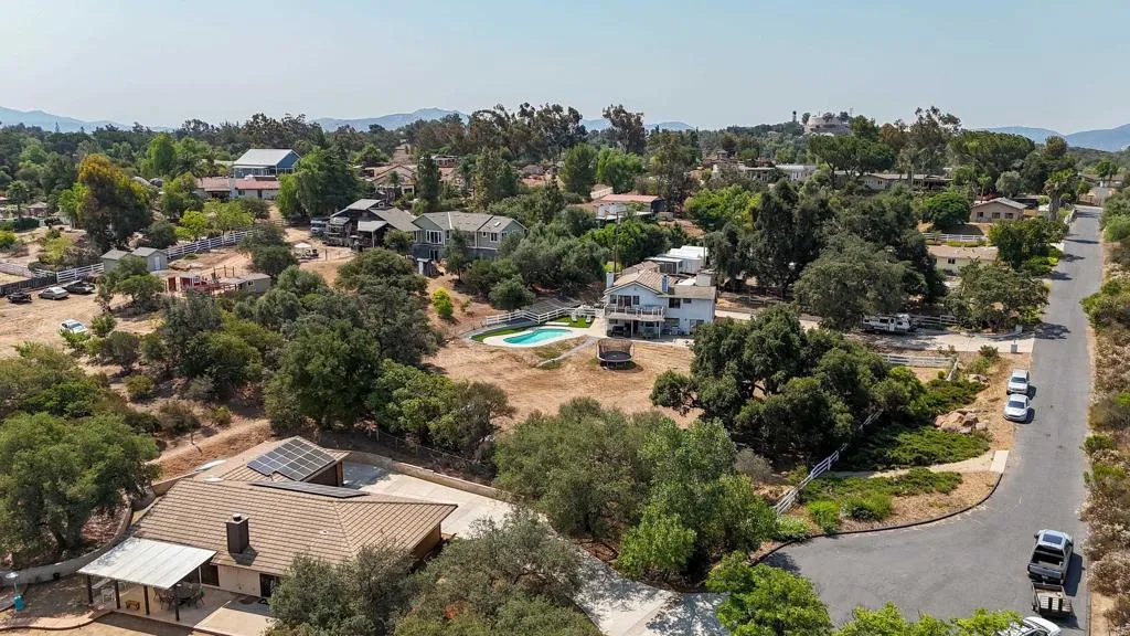 https://cdn.realtyfeed.com/cdn/127/306621908/316338331454cfe57e30806775333a3b.webp
