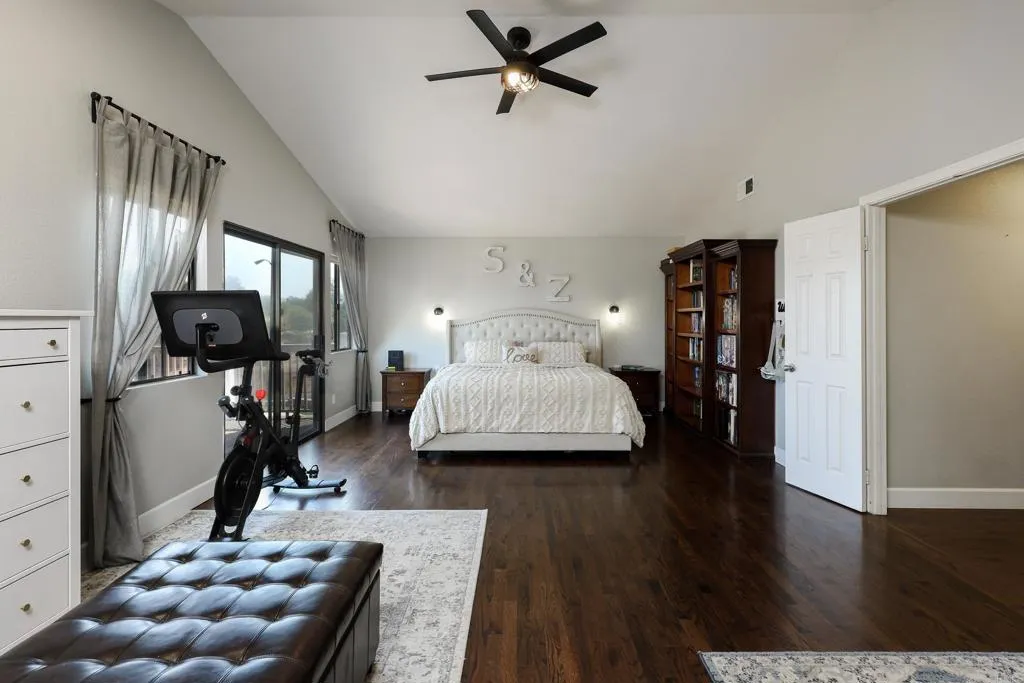 https://cdn.realtyfeed.com/cdn/127/306621908/924578639da3d8897066004509f3305f.webp