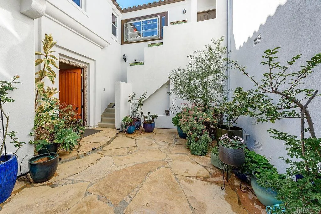 2903 Rancho Cortes, Carlsbad, CA, 92009
