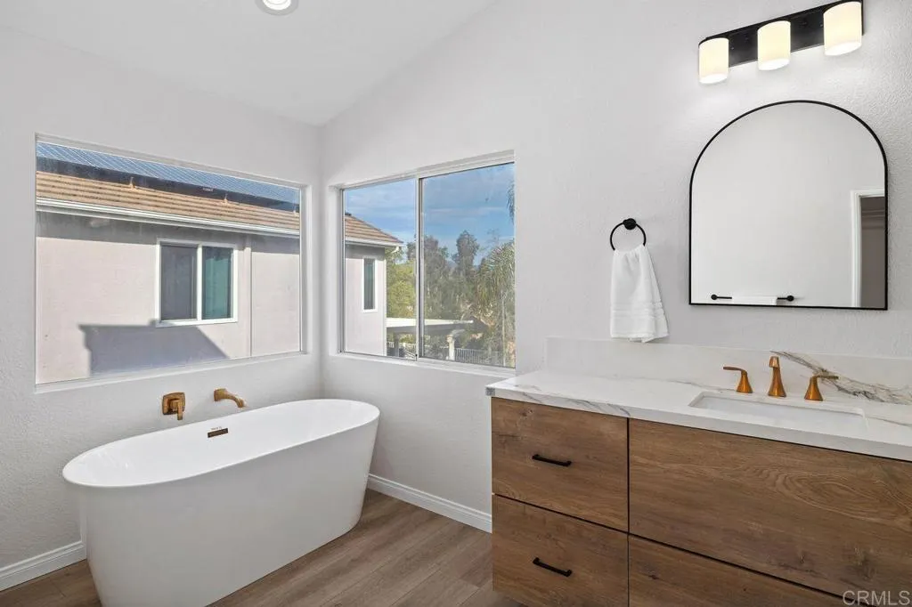 https://cdn.realtyfeed.com/cdn/127/306621950/253d09cebddd8f7711302ed0fd8bdee9.webp