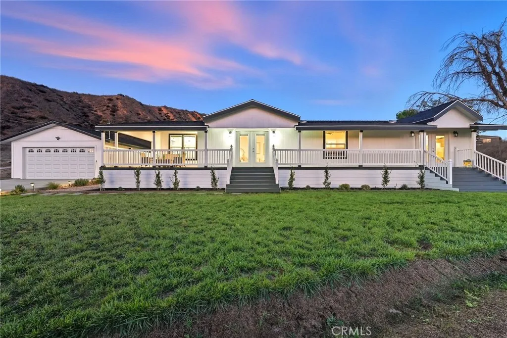 29626 Silver Street, Val Verde, CA 91384 - Main photo, Val Verde, CA