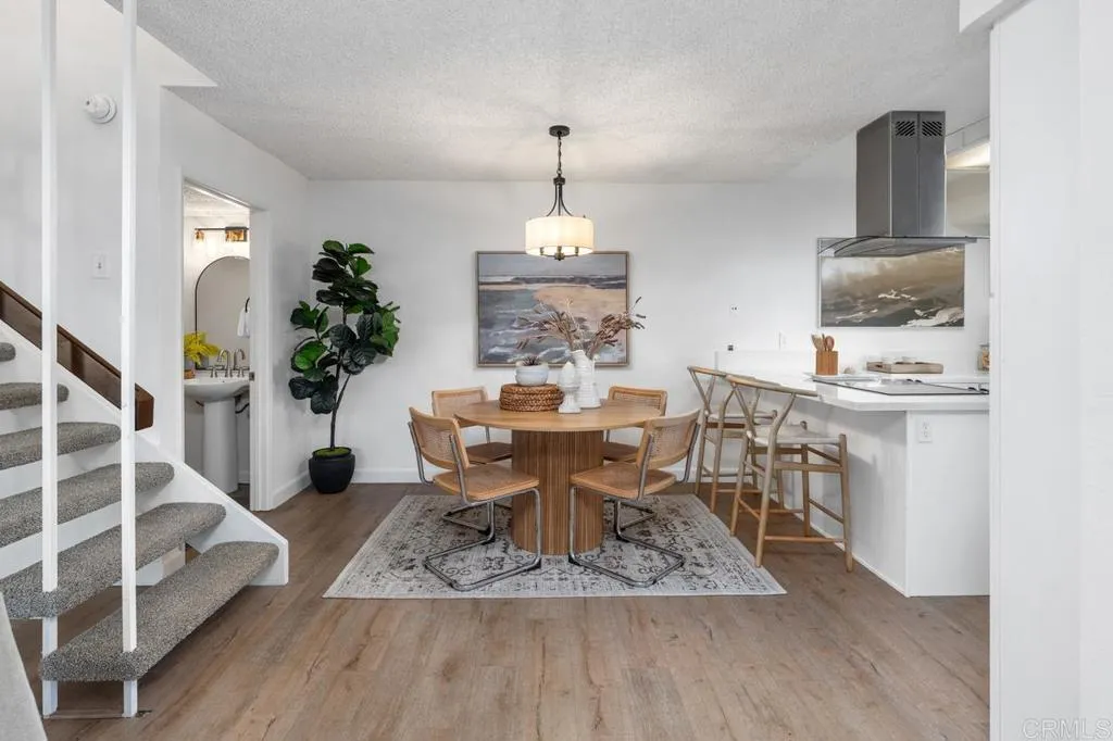 Photo #6: NDP2600533 Listing: Photo #6