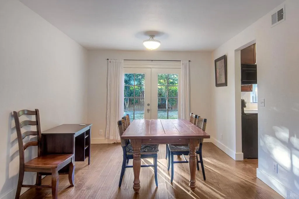 Photo #10: PTP2600462 Listing: Photo #10