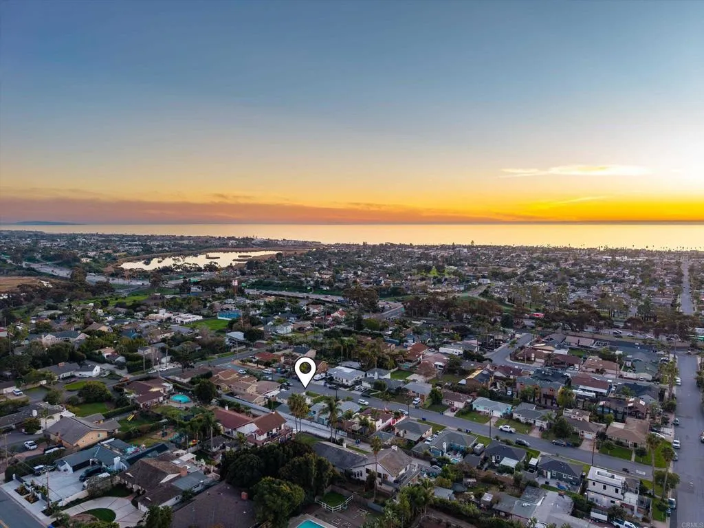 https://cdn.realtyfeed.com/cdn/127/306622010/dd9fdb3255423a57d1098c25afdf5326.webp