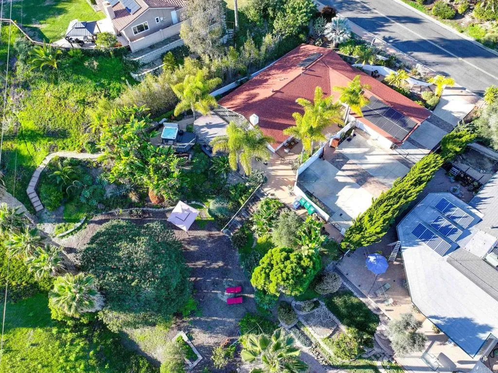 https://cdn.realtyfeed.com/cdn/127/306622011/231fbe1b6e742a3565d4488e80c7f909.webp