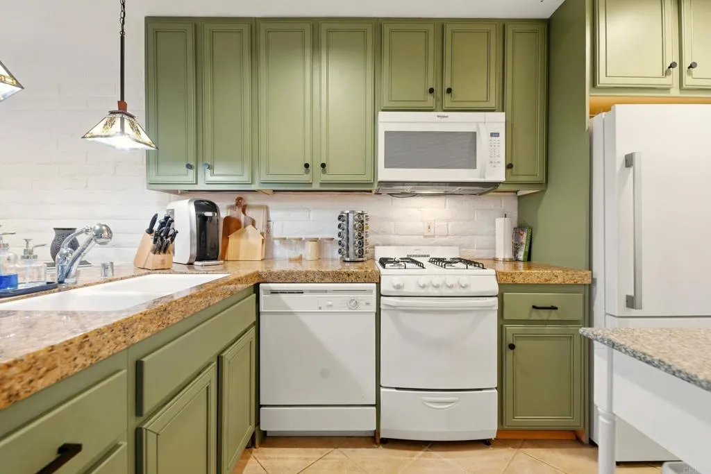 Photo #1: PTP2600464 Listing: Photo #1