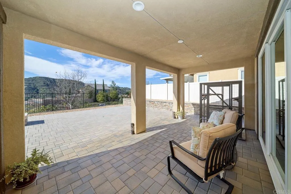 https://cdn.realtyfeed.com/cdn/127/306622030/5cb5d2336e5c546213f25b78a0814d4d.webp
