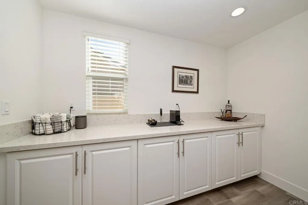 https://cdn.realtyfeed.com/cdn/127/306622030/9d6c98e6ac01be27790255aa3ba263e9.webp