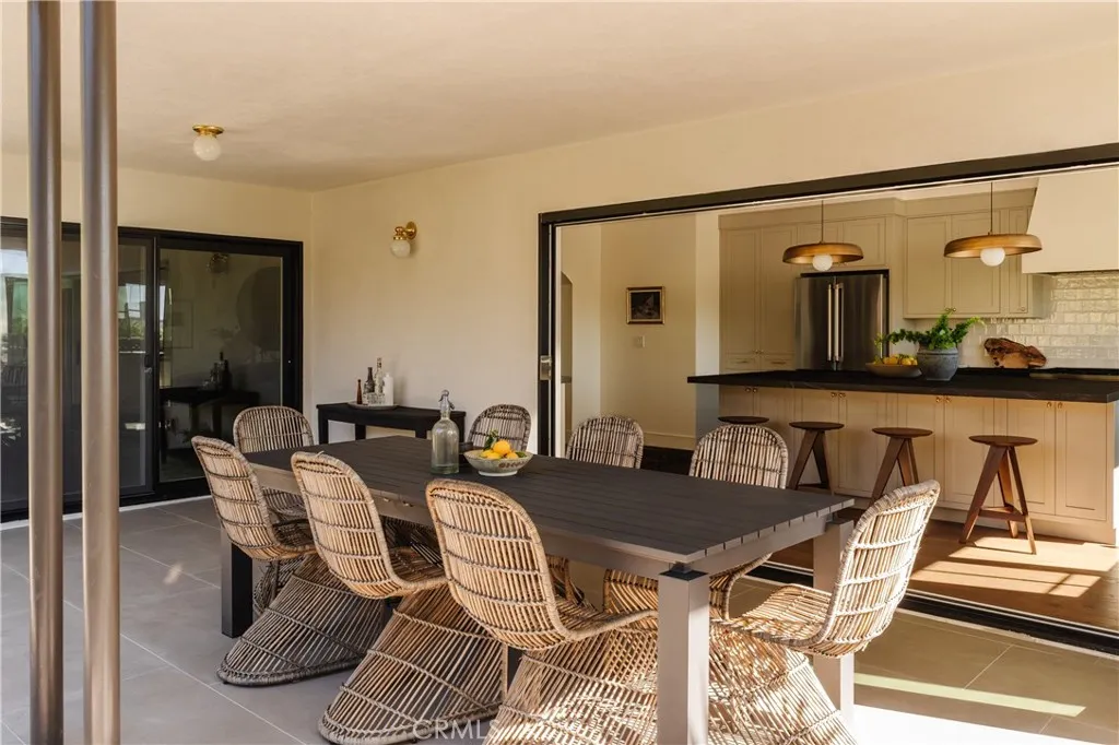 2201 N Hobart Boulevard, Los Angeles, CA 90027 - Photo 5 of 20, Los Angeles, CA