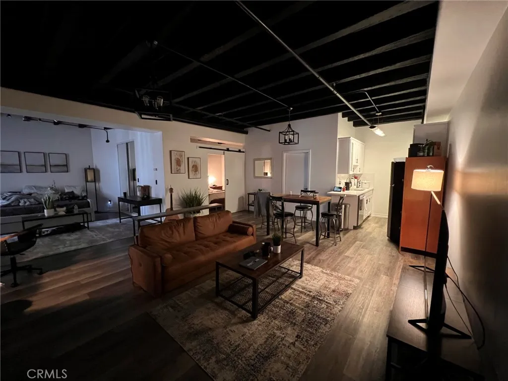 312 W 5th Street Unit 1010, Los Angeles, CA 90013 - Photo 3 of 4, Los Angeles, CA